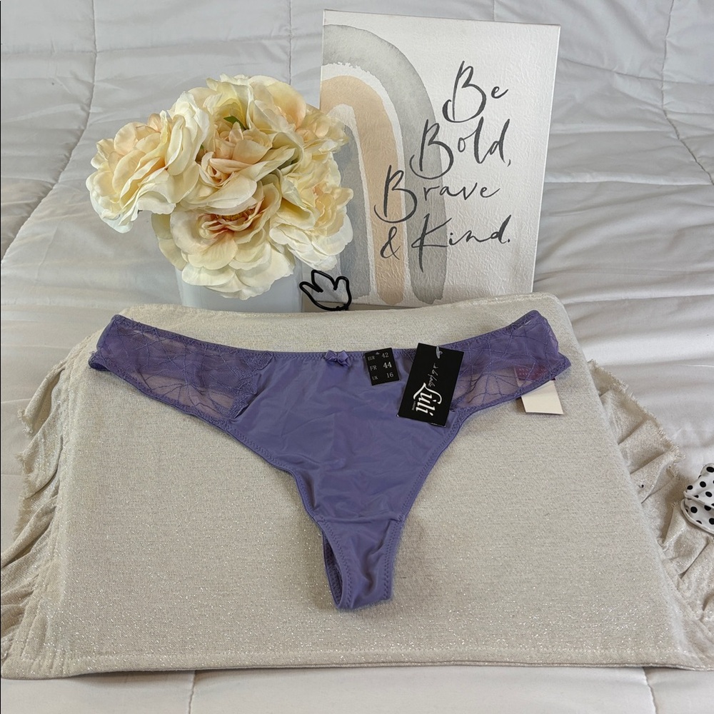 A La Folio Luli Lingerie Women’s Thong and Bikini Panties Set Luxury Intimates - Picture 3 of 16